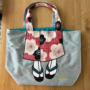 Mia Zapatos Japanese Tote Bag